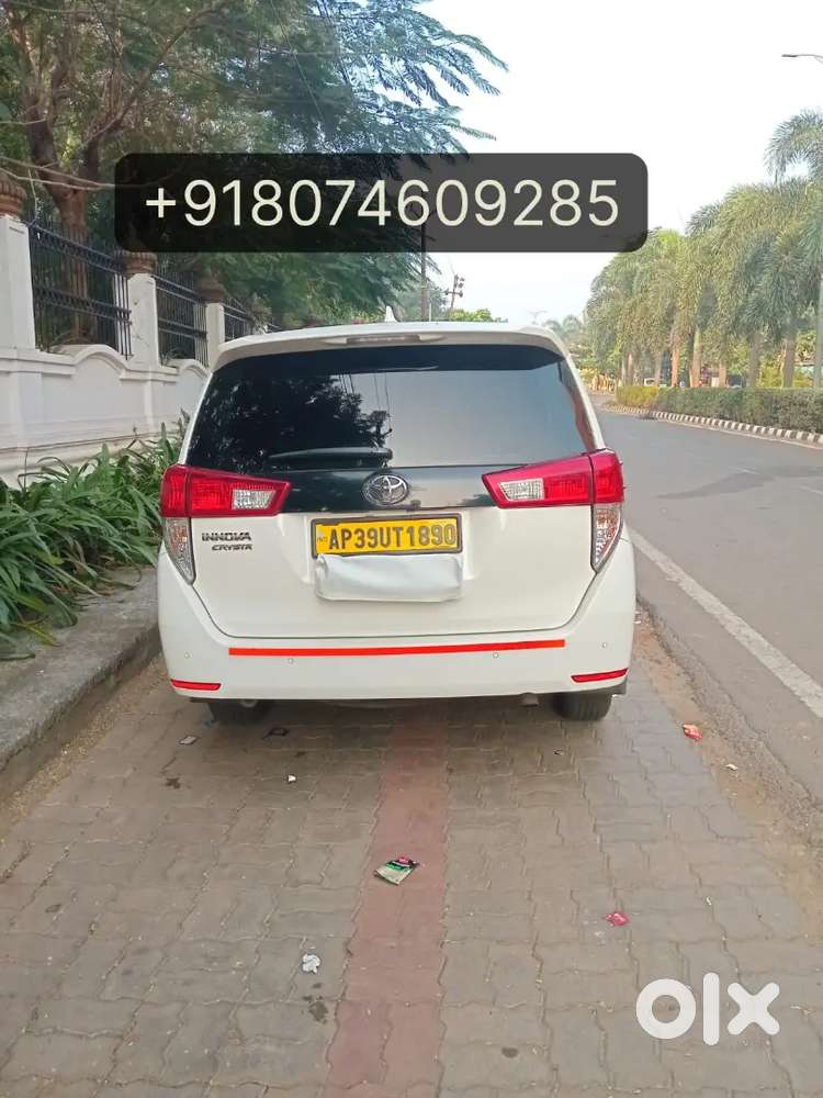 Toyota Innova Crysta 2023
