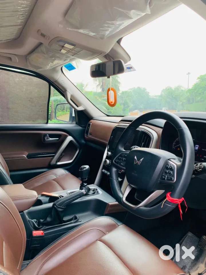 Mahindra Scorpio N Z8 Petrol Mt 7 Str, 2023, Petrol