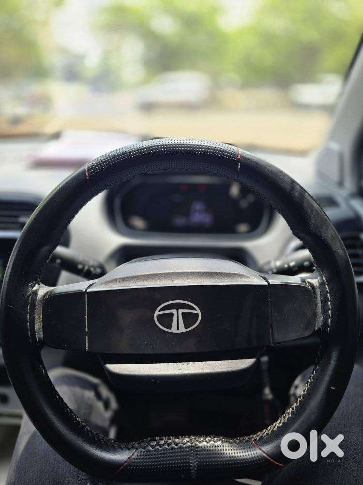 Tata Tiago 1.2 Revotron Xm, 2025, Petrol