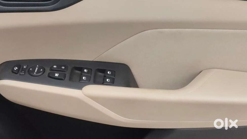 Hyundai Verna 1.6 Vtvt Sx, 2019, Petrol