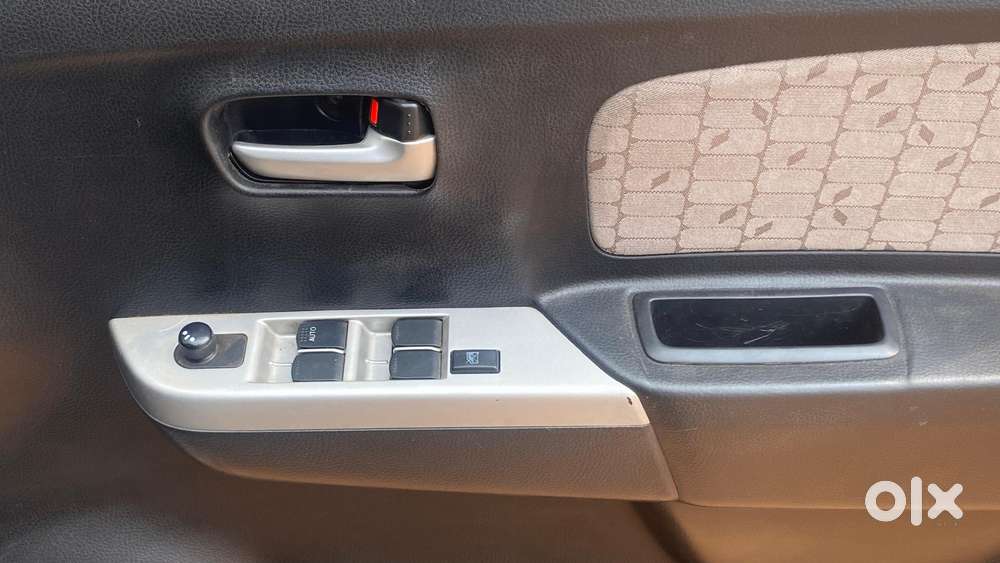 Maruti Suzuki Wagon R 1.0 Vxi, 2016, Petrol