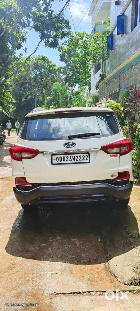 Mahindra Alturas G4 2020