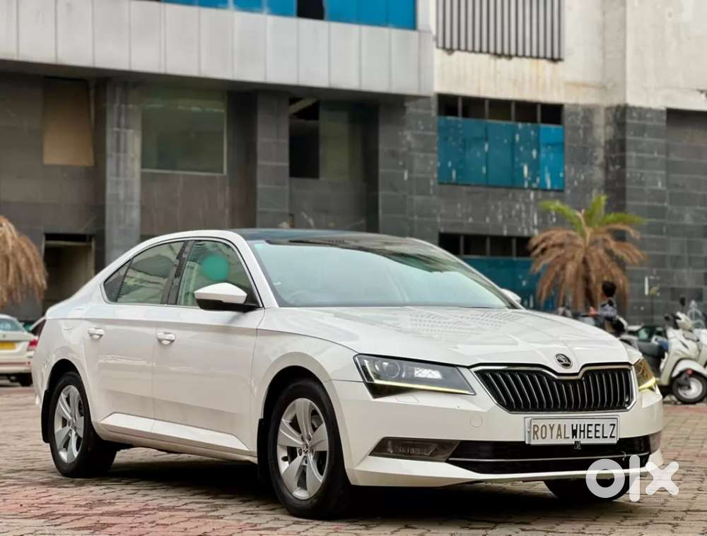 Skoda Superb Style 2.0 Tdi At, 2017, Diesel