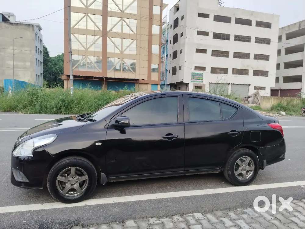 Nissan Sunny Petrol 2016