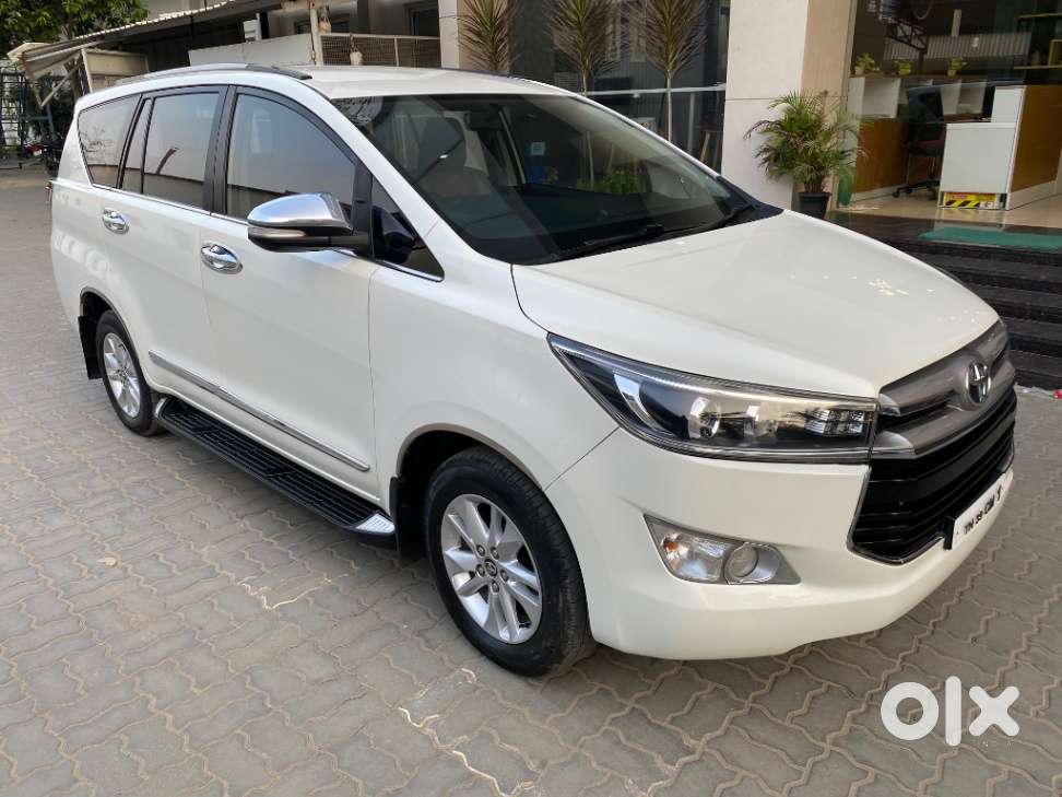 Toyota Innova Crysta 2.8z Automatic, 2017, Diesel