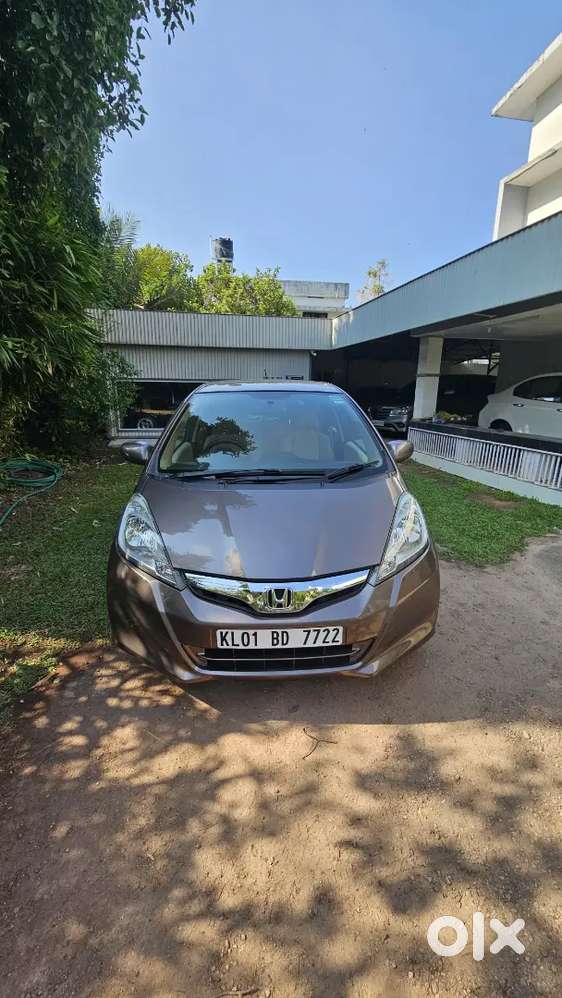 Honda Jazz 2011 2012 Well Maintained