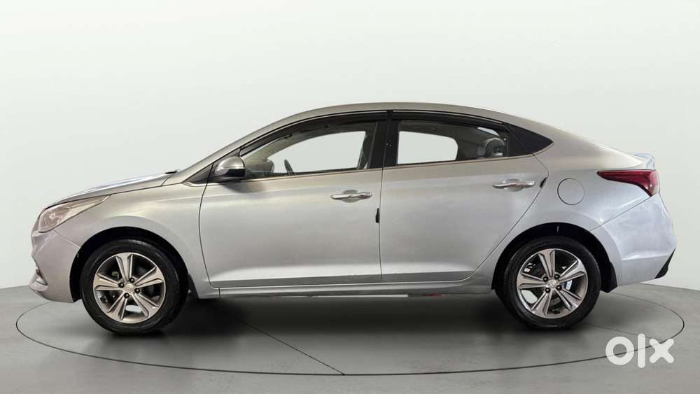 Hyundai Verna 1.6 Sx (o) Vtvt, 2019, Petrol