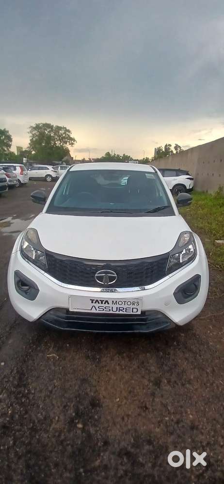 Tata Nexon 1.5 Revotorq Xm, 2018, Diesel