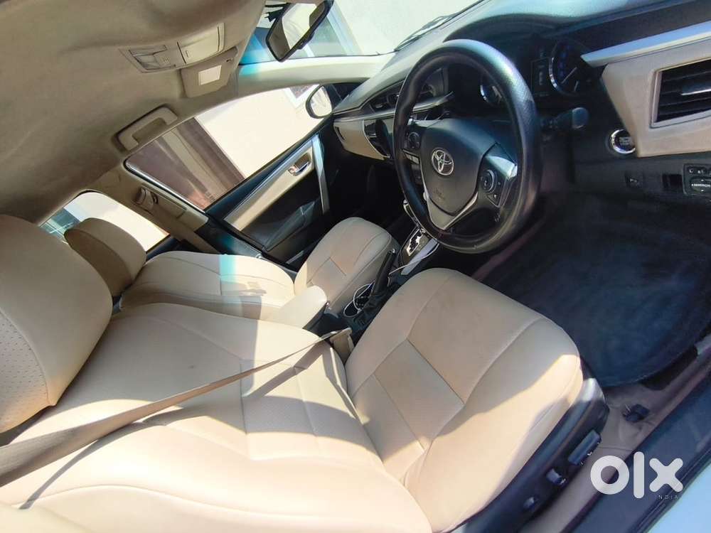 Toyota Corolla Altis Automatic 2017 Petrol Well Maintained
