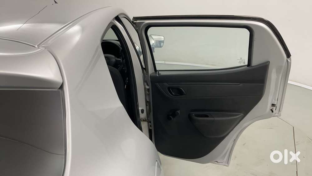 Renault Kwid 1.0 Rxt, 2015, Petrol
