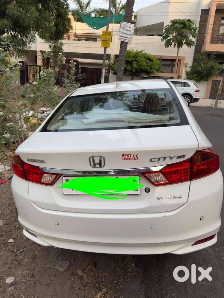 Honda Car 2016 Ready Petrol Manual 85,000 Km, First Owner