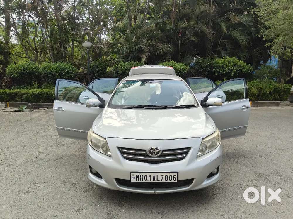 Toyota Corolla Altis 2009 Petrol 80000 Km Driven
