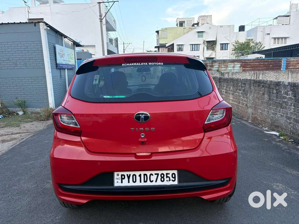Tata Tiago, 2024, Petrol