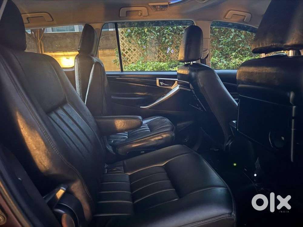 Toyota Innova Crysta 2.4 V 7 Str, 2019, Diesel