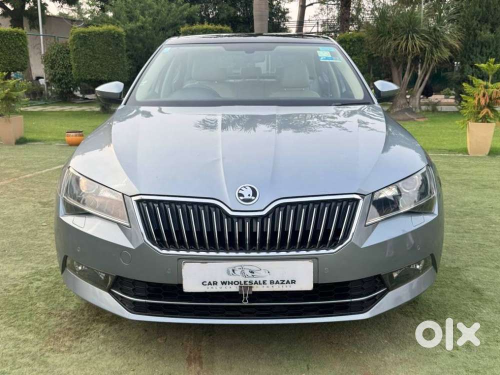 Skoda Superb 2.0 L&k Tsi At, 2019, Petrol