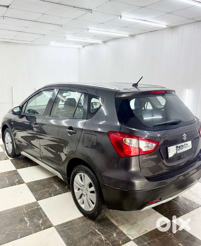 Maruti Suzuki S-cross 2015 Top Model Diesel 113000 Kms Done