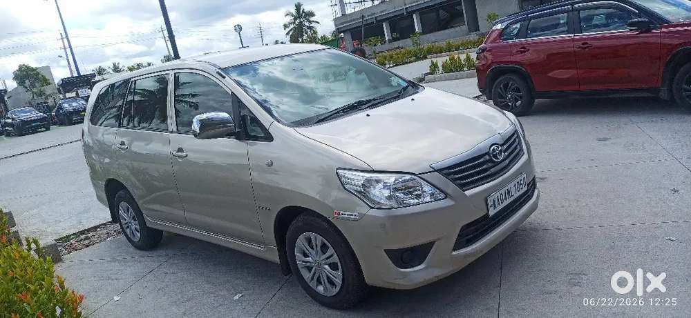 Toyota Innova 2.5 Diesel 2012