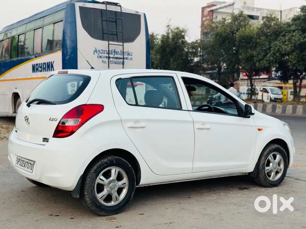 Hyundai I20 1.4 Asta Optional With Sunroof, 2012, Diesel