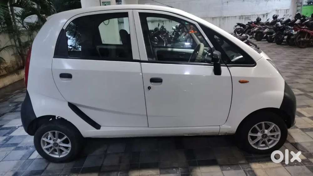 Jayem Neo Electric Car &ndash; 2019 Model (less Used)