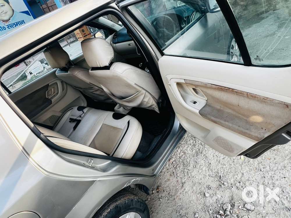 Skoda Fabia Petrol Manual 2012