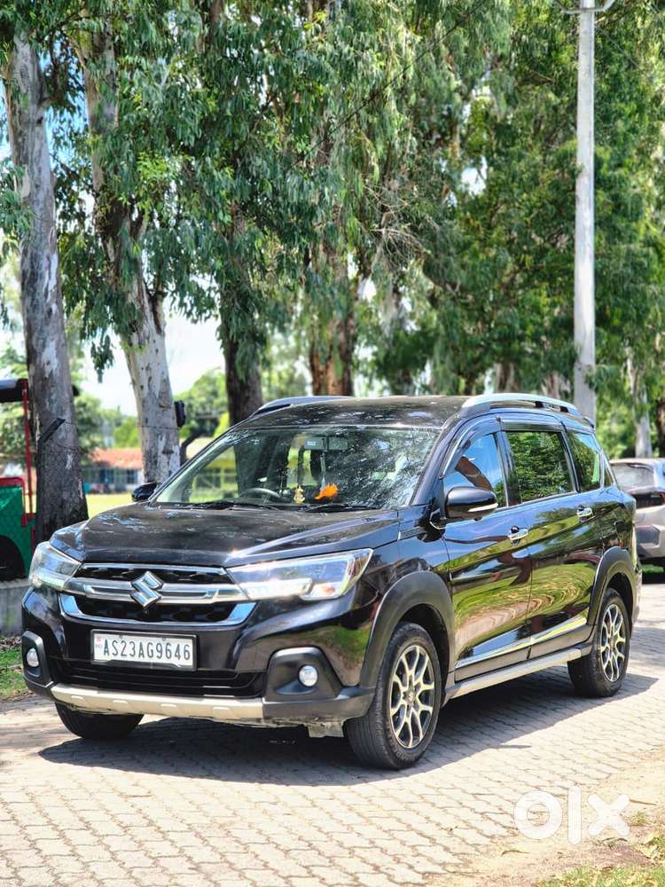 Maruti Suzuki Xl6 1.5 Alpha Mt, 2023, Petrol