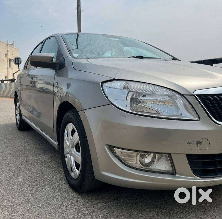 Skoda Rapid 2011-2013 Ultima 1.6 Tdi Ambition Plus, 2012, Diesel