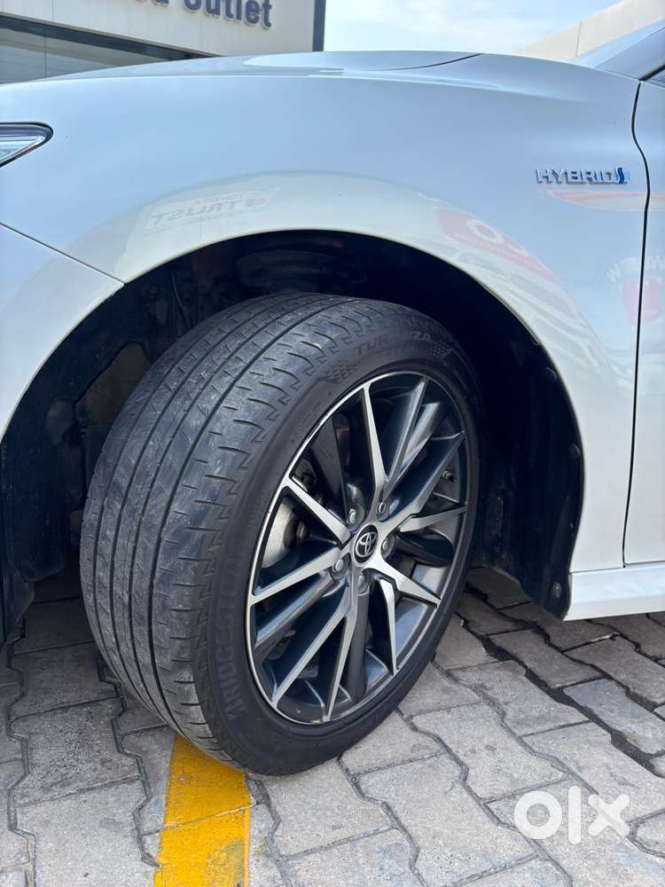 Toyota Camry 2.5 Hybrid, 2024, Petrol
