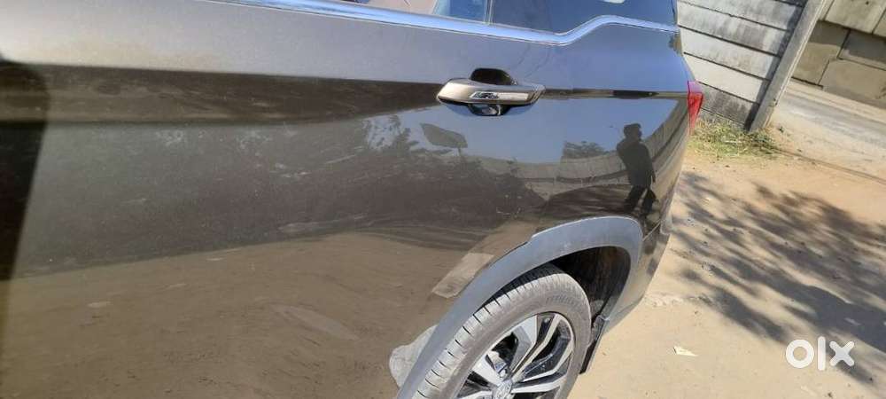 Mg Hector Plus Savvy 2023