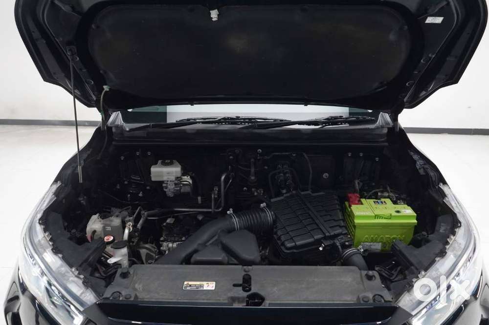 Toyota Innova Hycross 2.0 Zx (o) Hybrid 7 Str, 2023, Petrol