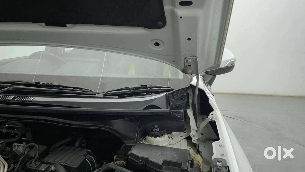 Honda Elevate V Mt, 2023, Petrol