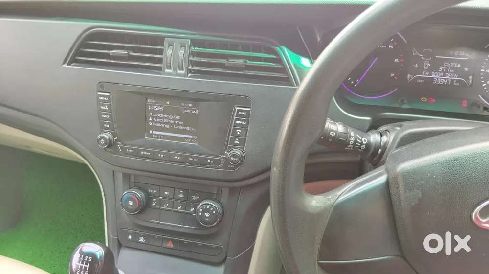 Mahindra Marazzo Diesel 2019
