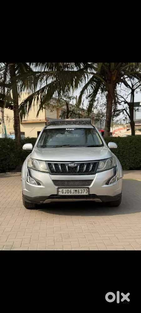 Mahindra Xuv500 2016 Diesel 111111 Km Driven