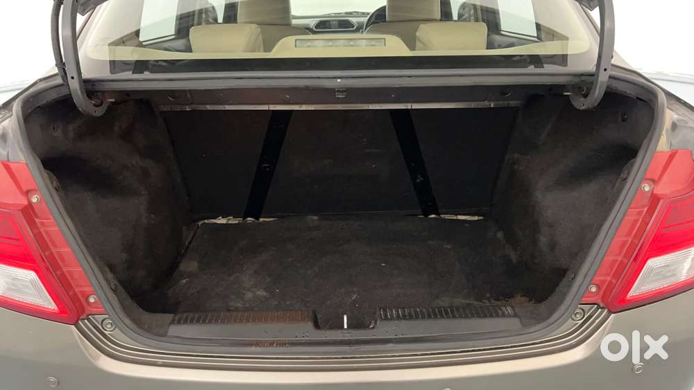 Maruti Suzuki Dzire 1.2 Vxi, 2017, Petrol