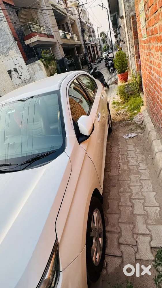 Honda Amaze Vx