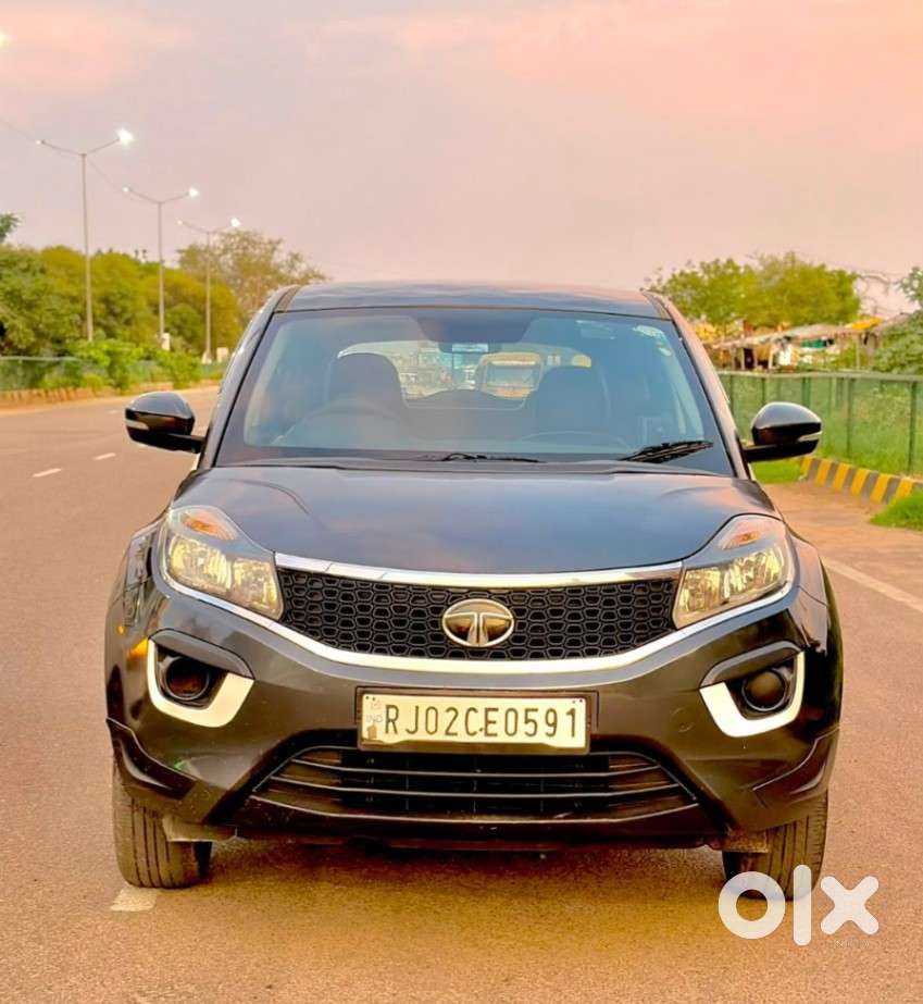 Tata Nexon 1.2 Revotron Xm (s), 2018, Petrol