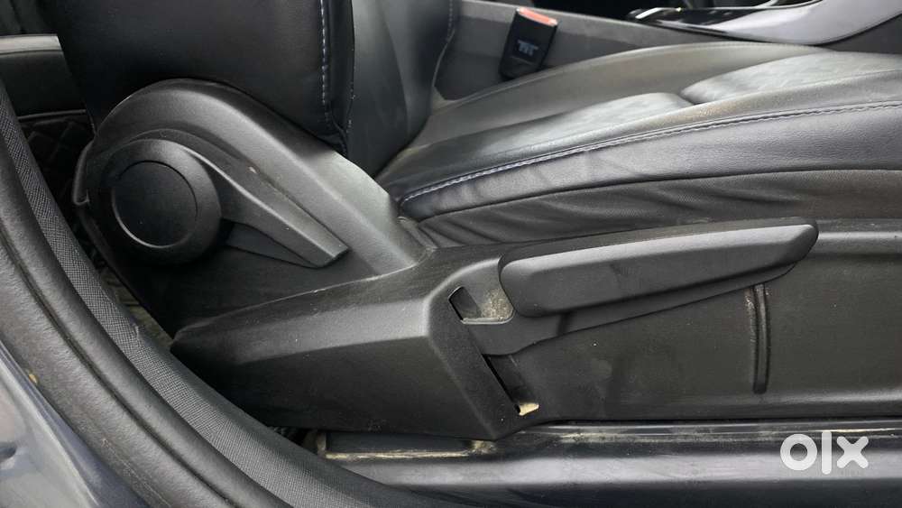 Tata Altroz 1.2 Xz Plus Petrol, 2022, Petrol