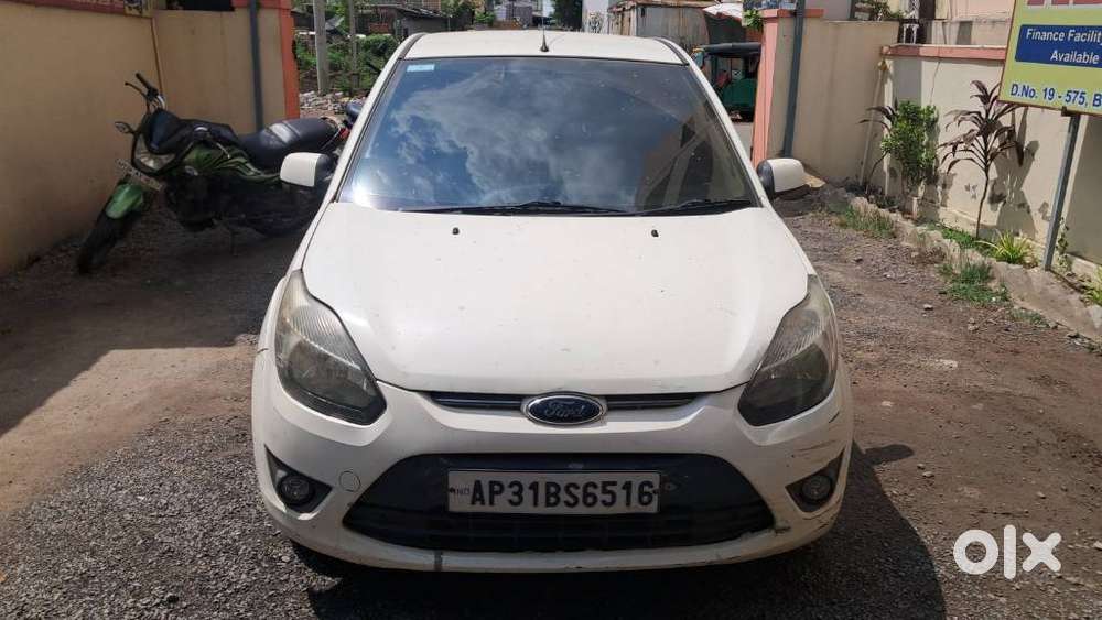 Ford Figo 2012-2015 Diesel Titanium, 2011, Diesel