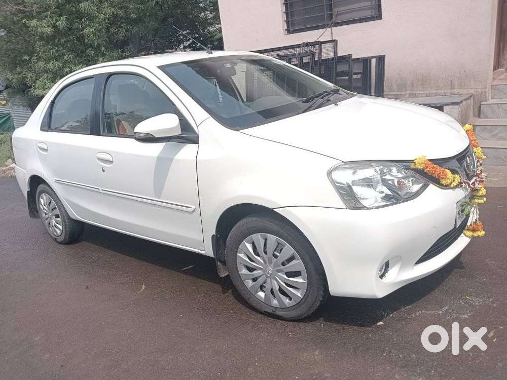 Toyota Etios 2014-2016 V, 2015, Petrol