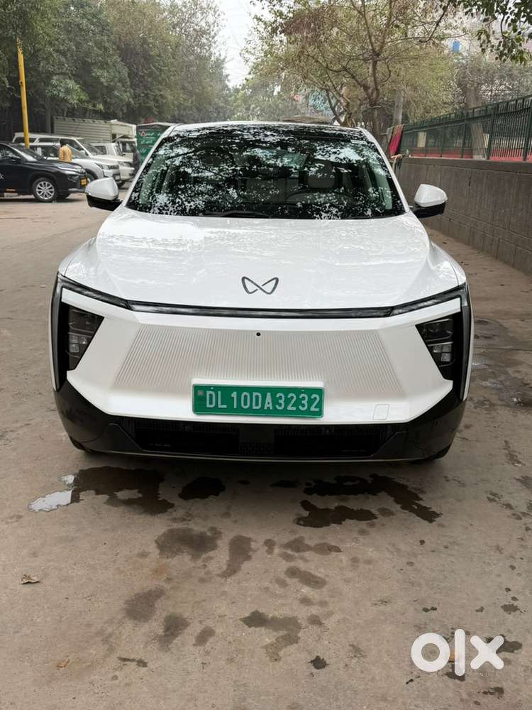 Mahindra Xev 9e 2025 Pack Three Top Model 12000 Km Driven