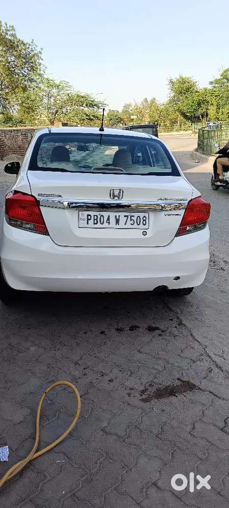 Honda Amaze 2015 Diesel 150000 Km Driven