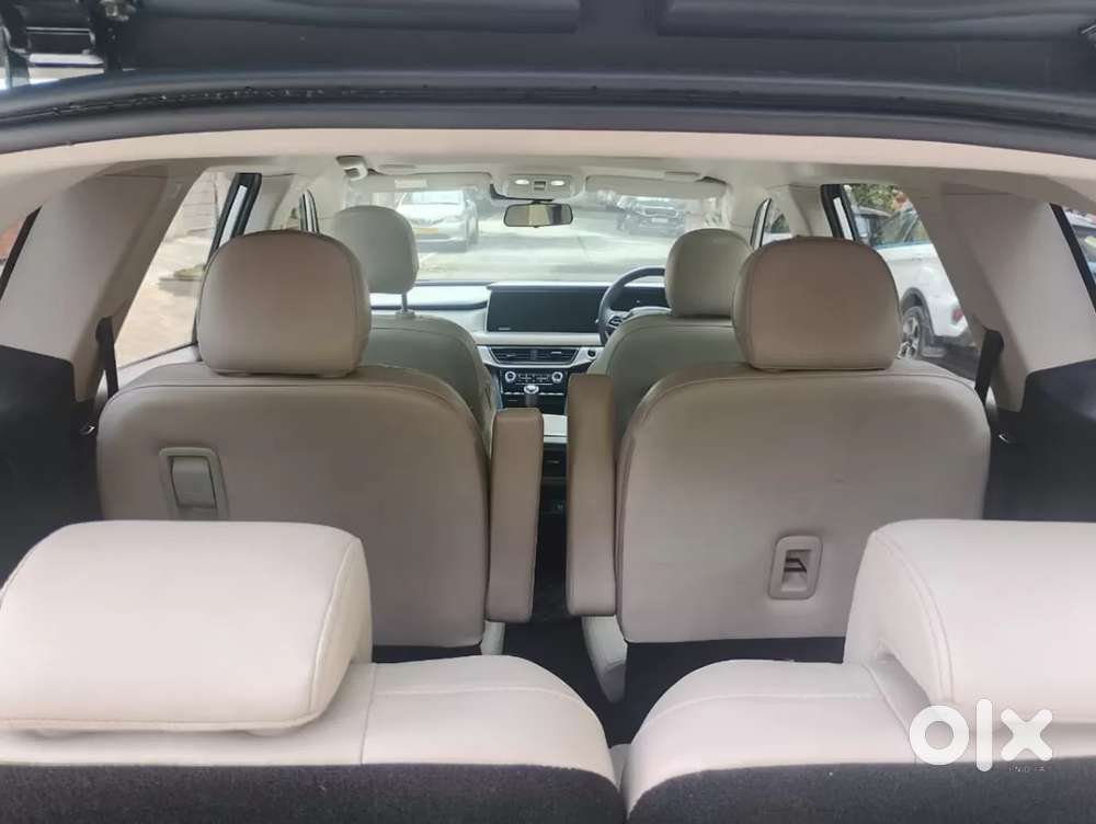 Mahindra Xuv700 2.2 Ax 7 Diesel Mt Luxury Pack Str, 2024, Diesel