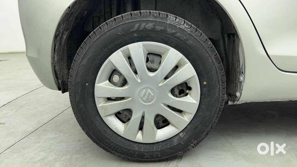 Maruti Suzuki Swift Vvt Vxi, 2016, Petrol