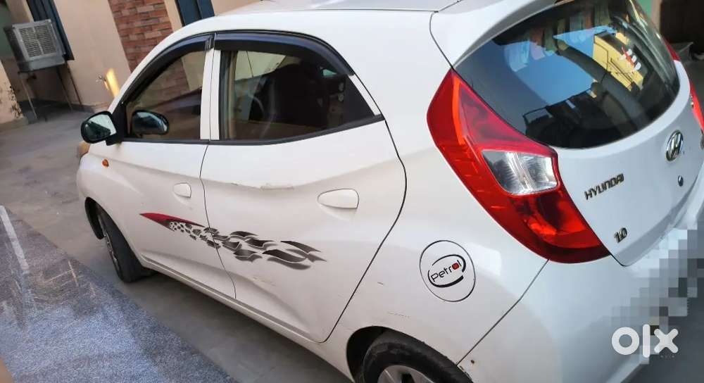 Hyundai Eon 1.0 2015 Petrol Manual