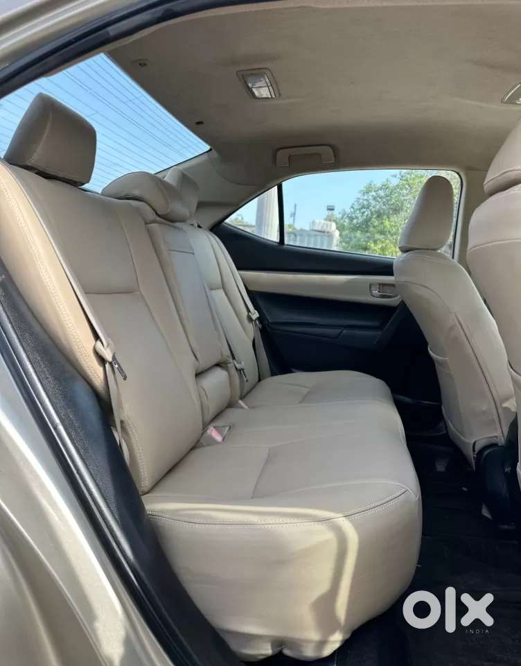 Toyota Corolla Altis 1.8g Limited, 2015, Petrol