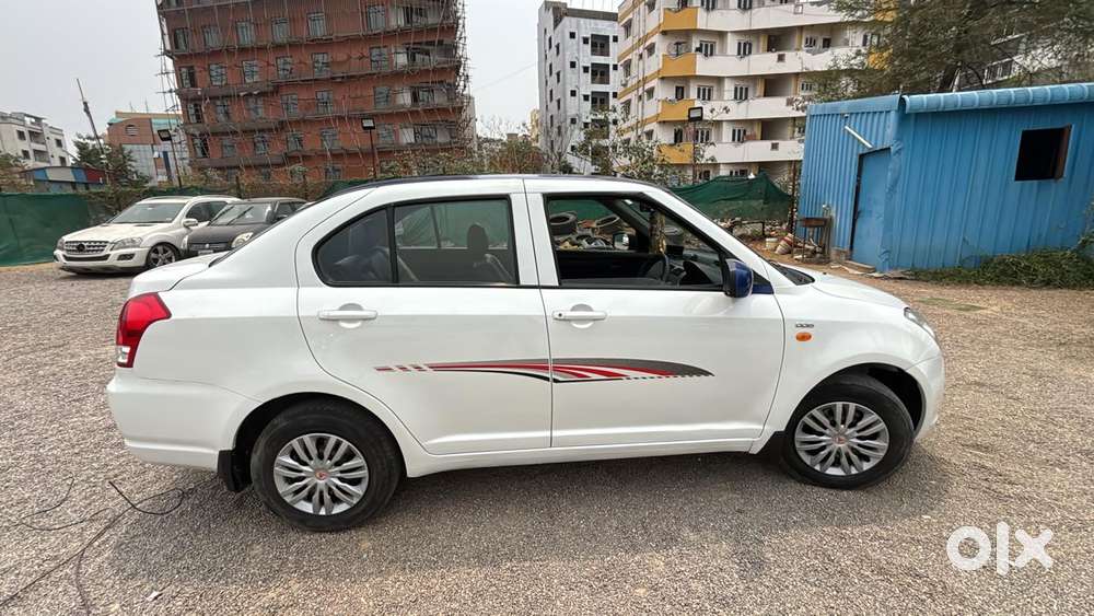 Maruti Suzuki Swift Dzire Tour Ldi, 2015, Diesel