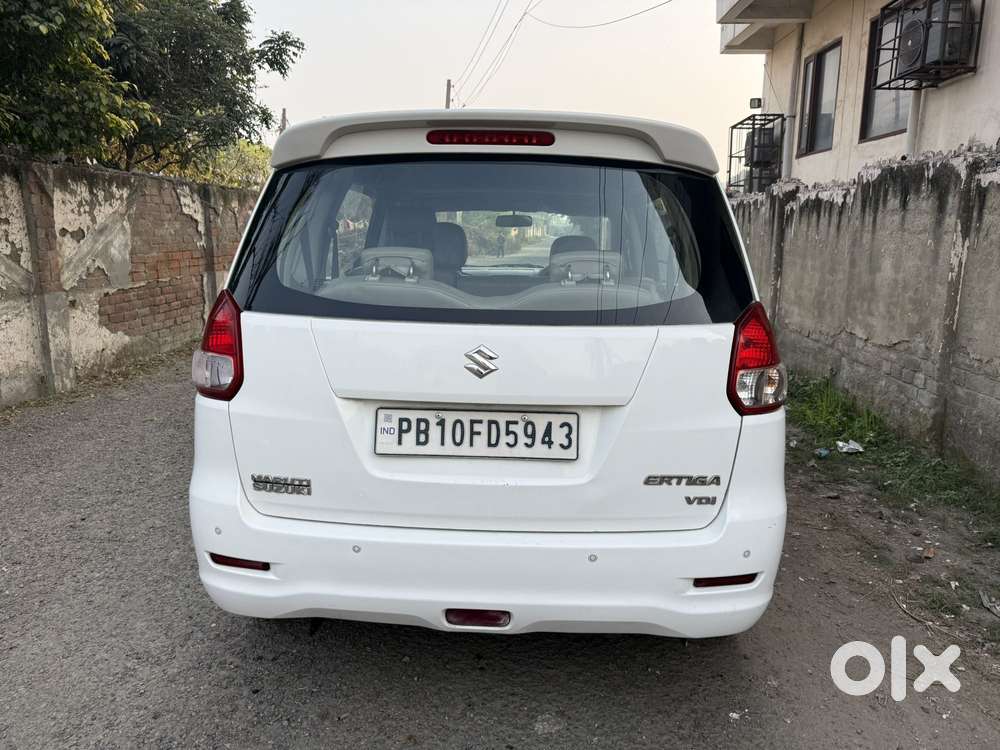 Maruti Suzuki Ertiga 2015-2018 Vdi Abs, 2015, Diesel