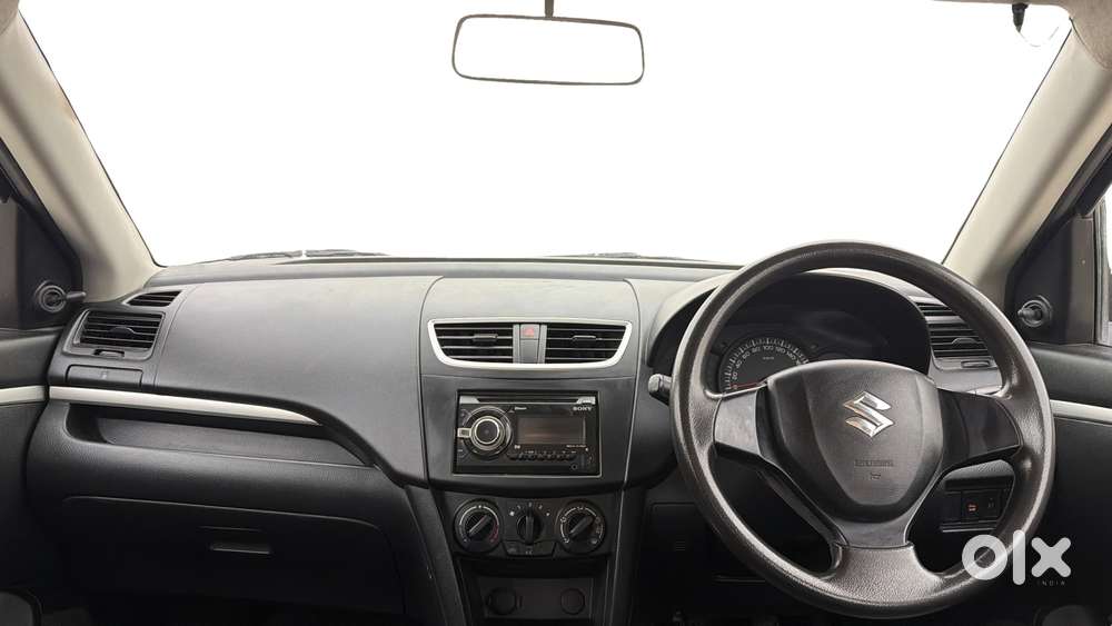 Maruti Suzuki Swift 1.2 Lxi (o), 2017, Petrol