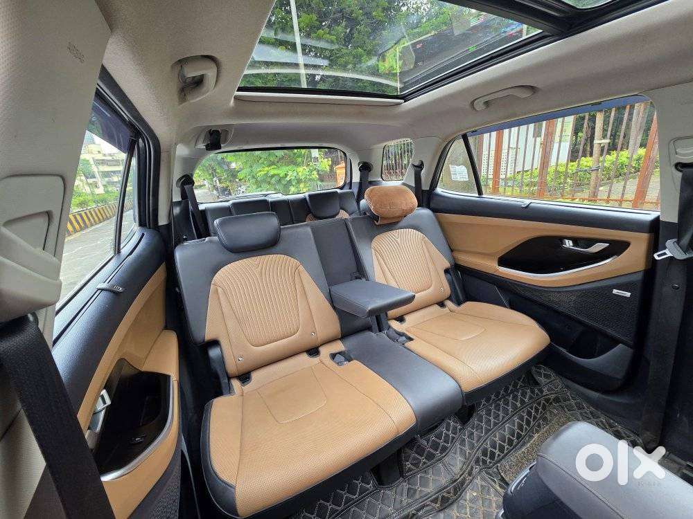 Hyundai Alcazar Signature 1.5 Petrol Dct 7str, 2025, Petrol