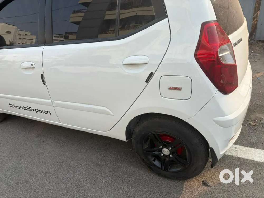 Hyundai I10 2011 Cng & Hybrids 75000 Km Driven