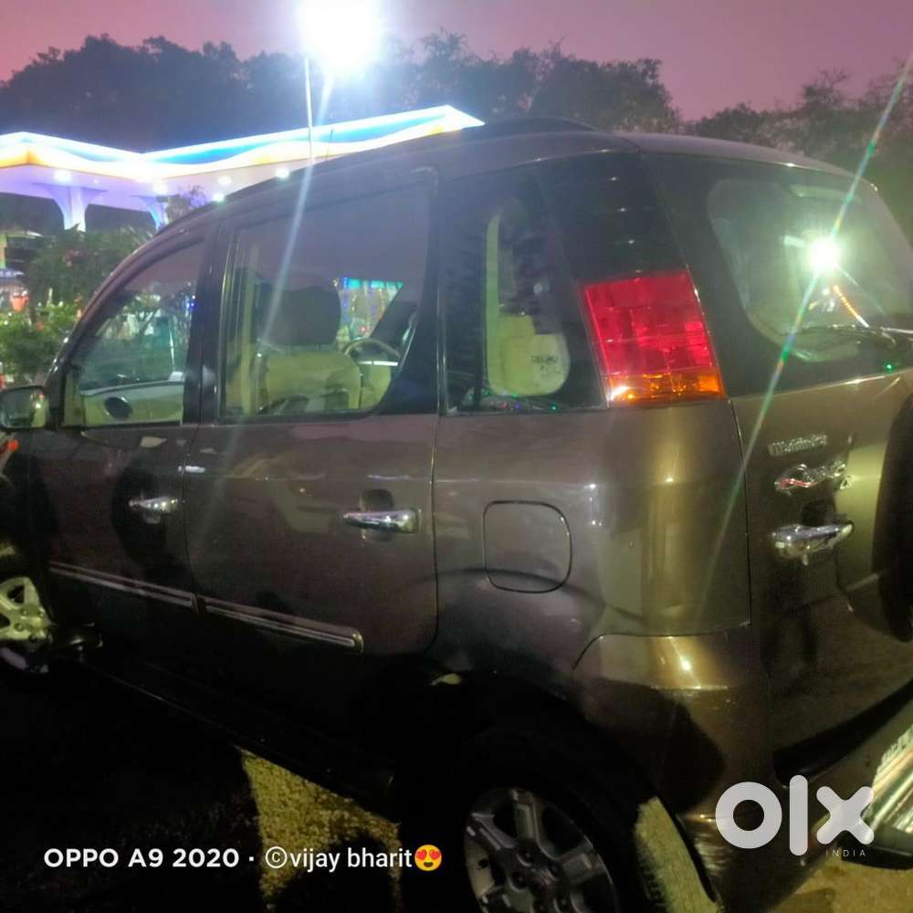 Mahindra Quanto 2013 Model 7 Seter Good Condition